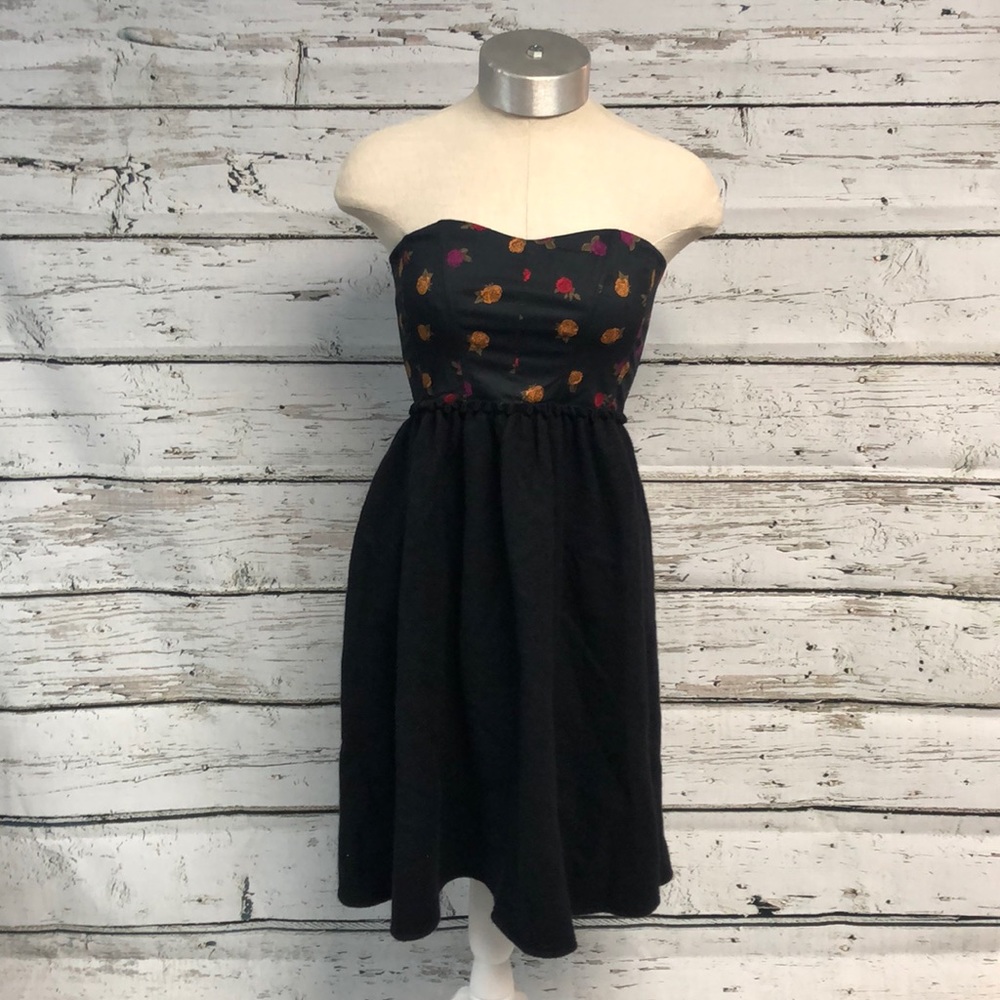 Maple by Anthropology Strapless Black Floral Dress Size XS